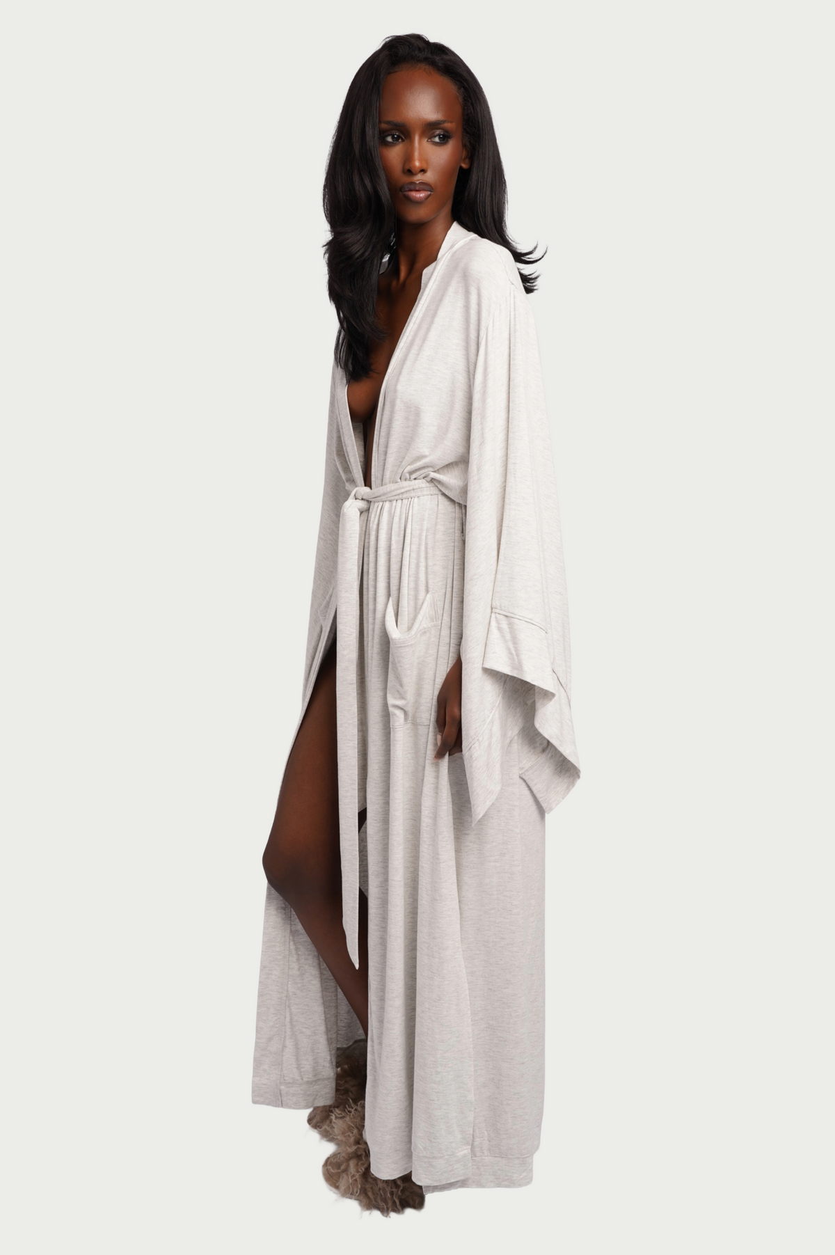ALOBHA ROBE GREY