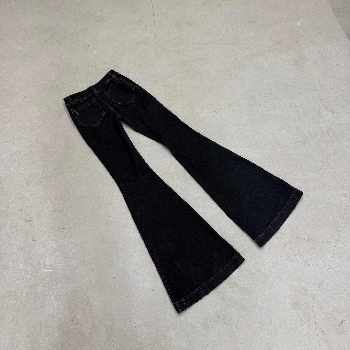 LOVA FLARED DENIM dark grey