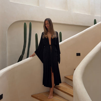ALOBHA ROBE BLACK