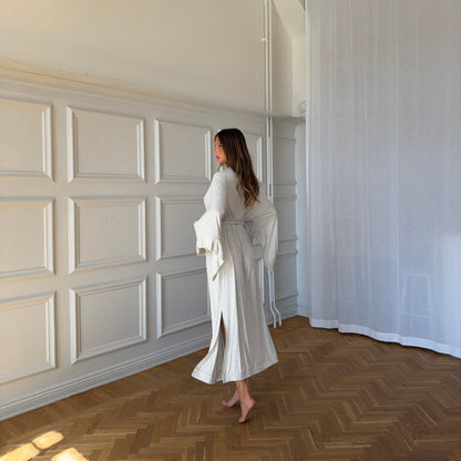 ALOBHA ROBE GREY